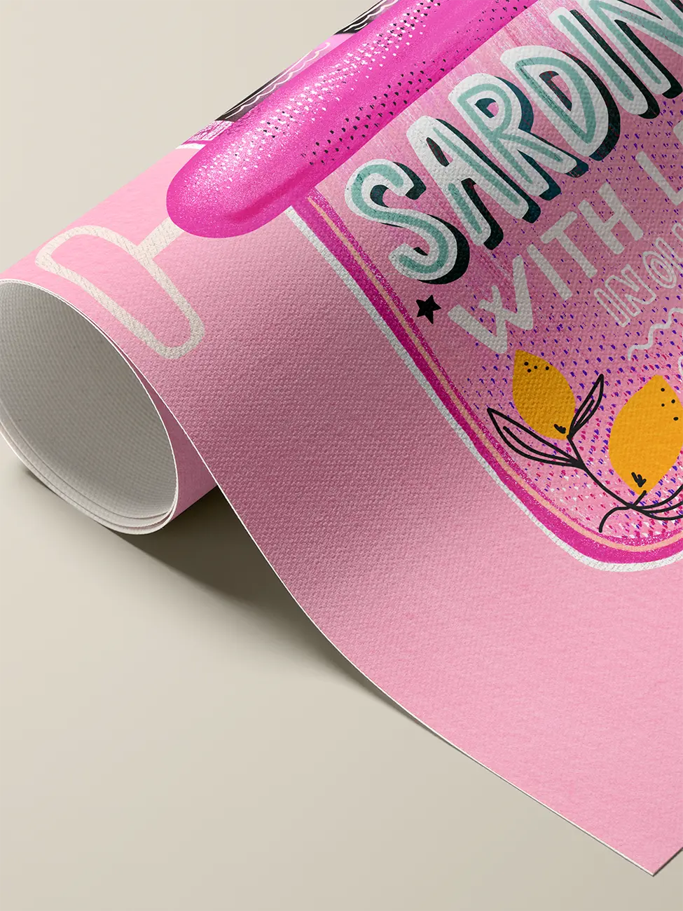 Консерва сардини в розово