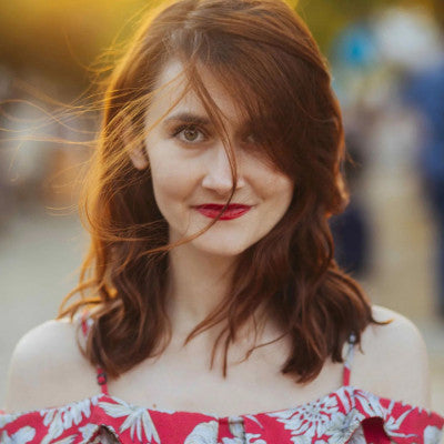 Анджела Минка portrait