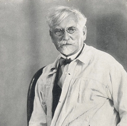 Алфонс Муха portrait