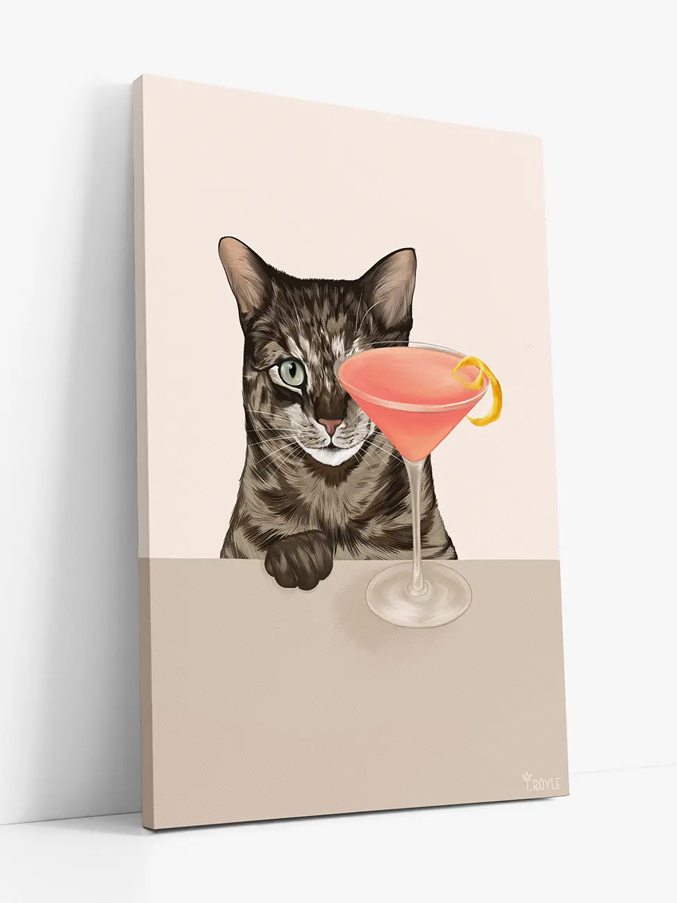 Котка с Космополитън