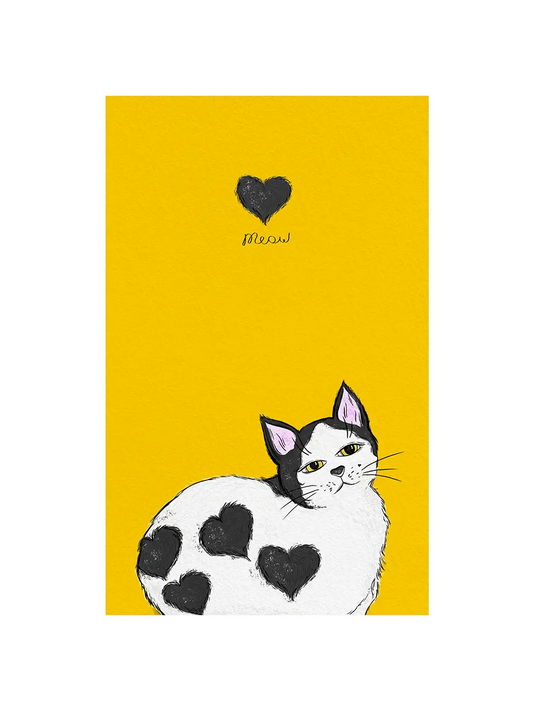 Котка със сърца